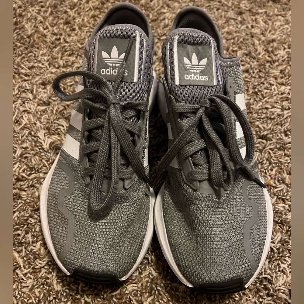 Adidas Swift Run